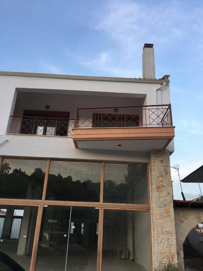 Kriopigi Dimis And Efis 1 Apartman Kültér fotó