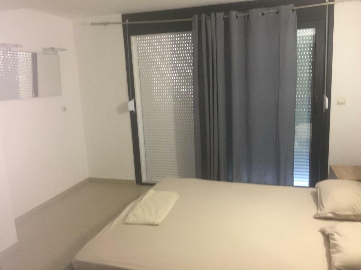 Kriopigi Dimis And Efis 1 Apartman Kültér fotó